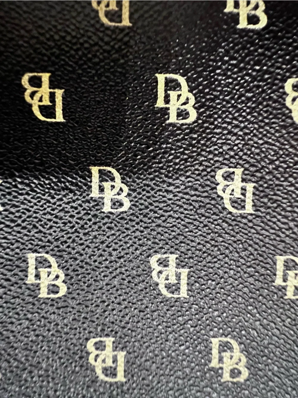 DOONEY & BOURKE SIGNATURE MONOGRAM ZIP BROWN  W/GOLD “DB” LOGO WRISTLET   NWOT